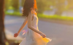 被抱起来撞到哭的缓解方法